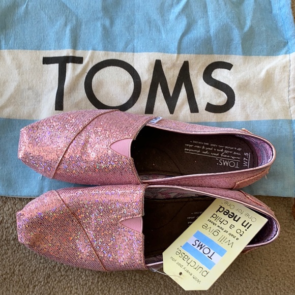 Pink Hologram Toms - Picture 1 of 5